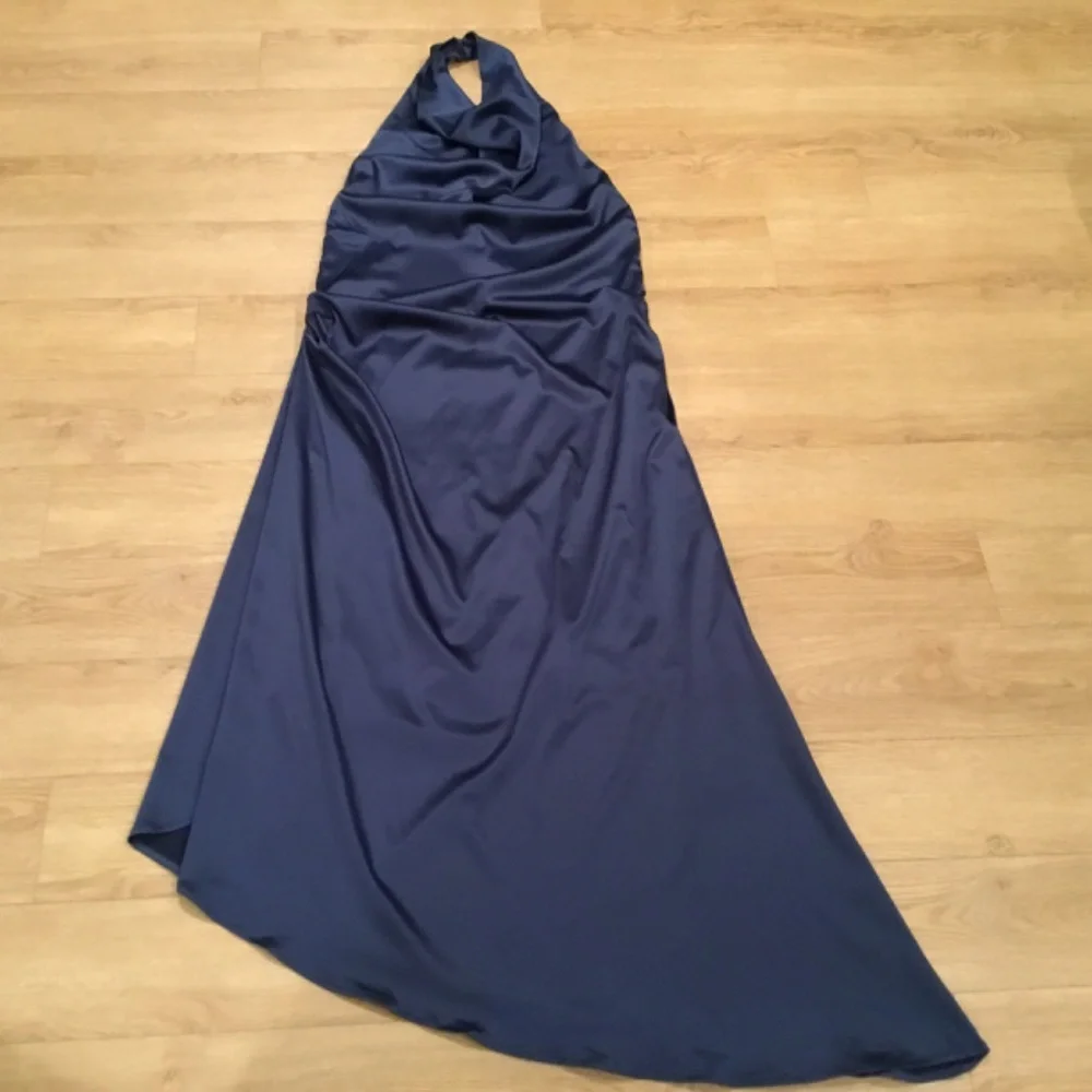 NWT Satin Mock Neck Backless Midi Cocktail Dress Size XL - Picture 6 of 8